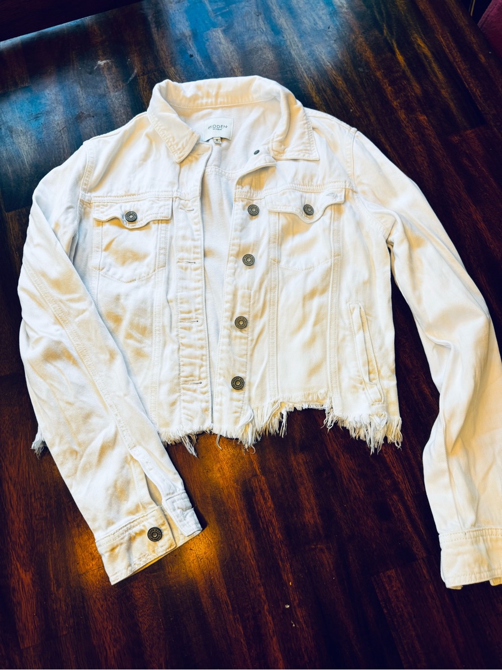 Hidden Los Angeles White Distressed Cropped Denim Jacket medium